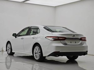 Para Camry 2024 >8L Turbo Diésel Automático Sedán Asientos de Cuero Interior Oscuro Volante a la Izquierda Cámara Trasera Coche Usado - Product Image 6