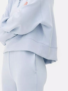 Nouveau design Logo personnalisé imprimé cravate-teint bleu clair col entonnoir demi-fermeture éclair avant manchettes ajustées ourlet surdimensionné goutte épaule 100% - Product Image 6