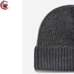 Bonnet en tricot chaud d'hiver à la mode unisexe Bonnet 100% coton doux à revers avec étiquette tissée Bonnets avec logo personnalisé - Product Image 5