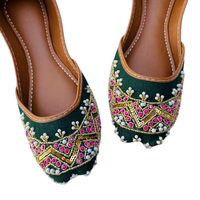 Chaussures Khussa Jutti pakistanaises faites à la main pour femmes, tendance mode estivale la plus vendue, à lacets, plates, respirantes, antidérapantes, pour mariage et fête
