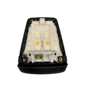 Original Leather and Plastic Passenger Seat for Yamaha R1 2000-2001 <b>Model</b> 5JJ247500000 - Product Image 2