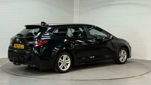 USADO LHD/RHD 2022 T O Y O T A COROLLA 2,0 ICON TECH TOURING DEPORTES DE USO - Product Image 3