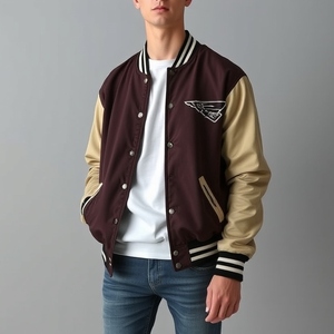 Veste de style universitaire avec rembourrage épais et chaud à l'intérieur : Qualité supérieure, corps en laine, manches en cuir, logo personnalisé, style vintage, vente en gros - Product Image 1