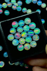 Opale éthiopienne ronde Cabochon Lot 7 MM multi opale de feu, Welo opale forme ronde Cabochon pour la fabrication de bijoux - Product Image 5