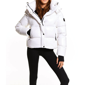 Venta caliente Mujeres Puffer Chaquetas Ropa de invierno por encargo Material de alta calidad OEM Servicio Totalmente personalizado Puffer Chaquetas - Product Image 4
