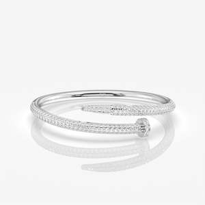 Elegante Brazalete de Oro de 18K con Baño de Rodio y Moissanita Redonda de Corte Brillante, Diseño de Uña Estilizado - Product Image 3