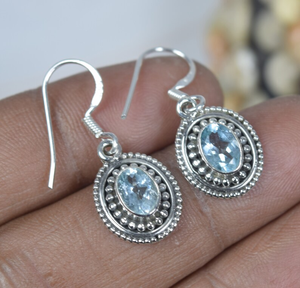 Boucles d'oreilles en argent Sterling 925 faites à la main topaze bleue pierre de naissance de novembre bijoux élégants cadeau pour les femmes cadeau d'anniversaire - Product Image 2