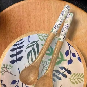 Échantillon gratuit de bol de service en bois blanc classique avec ensemble de vaisselle à 2 serveurs avec motif de feuilles bleues et vertes - Product Image 1