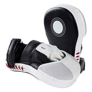 Mitones de perforación curvos de cuero PU almohadillas de mano de entrenamiento de enfoque para boxeo Muay Thai mitones de perforación curvos para práctica de tiro - Product Image 1