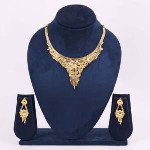 Collar tradicional de oro microformado para mujer, cobre ortodoxo, latón, Chapado en Oro, Oro, Laminado, cadenas de moda para especiales - Product Image 1