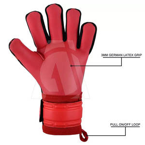 Gants de gardien de but professionnels en cuir respirant avec couverture améliorée des doigts Équipement de football de protection - Product Image 5
