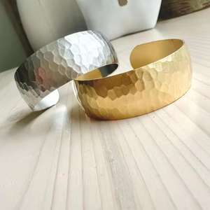 Bracelets en métal de luxe, bracelets faits à la main pour les fêtes et le port quotidien, inspirés de la sculpture moderne chinoise - Product Image 5