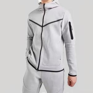Qualité hommes deux pièces Gym Fitness Tech polaire entraînement survêtement XL à capuche ensemble respirant imprimé Logo hiver Streetwear solide - Product Image 3