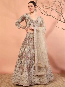 Ensemble de robe en filet doux d'été vintage haut de gamme, avec sequins, travail LAHenga Choli Dupatta, taille naturelle, design exquis de séquence CODING - Product Image 4