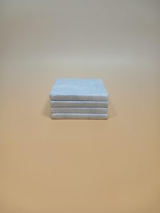 Juego de Cuatro Posavasos de Mármol Travertino Natural, Posavasos Minimalistas Modernos para Bebidas - Product Image 2