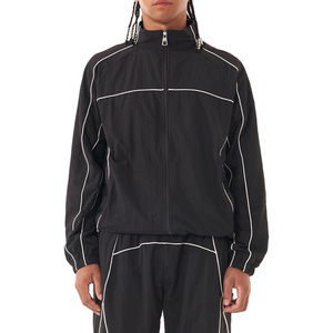 Venta al por mayor de ropa de calle informal para hombre fabricante atlético de nailon reflectante cremallera chándal para hombre chaqueta a rayas chándal - Product Image 1
