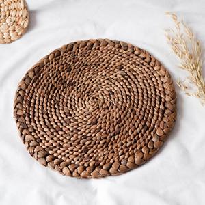 Water hyacinth plate chargers for dining table sustainable material <b>place</b> <b>mat</b> serving <b>mats</b> - Product Image 1