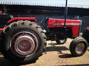 MF 290 D'OCCASION LIVRAISON GRATUITE POUR LE NOUVEAU TRACTEUR MASSEY FERGUSON 385 4WD MASSEY FERGUSON 385 4WD - Product Image 6
