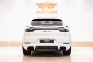รถปอร์เช่ คาเยนน์ จีทีเอส รุ่นปี <span class=keywords><strong>2022</strong></span> ใหม่เอี่ยม ไม่เหมือนใคร พร้อมการรับประกัน ตามมาตรฐาน GCC พร้อมใช้งาน - Product Image 4