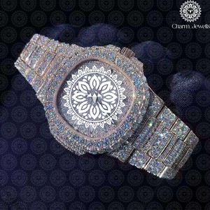 Reloj de Lujo Charm Jewells con Diamantes en Oro, 42 mm, Forma Tonneau, Analógico, Cuarzo, Cristal de Zafiro, Cierre Plegable para Hombre - Product Image 4