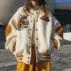 เสื้อแจ็กเก็ตมาร์ซิตี้โอเวอร์ไซส์สำหรับสตรีทแวร์เสื้อโค้ทตัวแทนแบบหลวมทรงกระดุมสำหรับผู้หญิงแจ็คเก็ตสตรีทแวร์สำหรับฤดูหนาว - Product Image 1