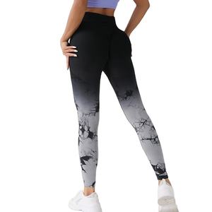Leggings de yoga tie-dye sans couture personnalisés pour femmes, leggings de fitness avec effet push-up et vêtements de yoga avec motif marbré - Product Image 3