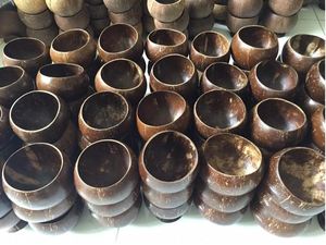 Hot Sale 2025 Bulk Coconut Cup Various Sizes Cheap Price Coconut Cup With Stand Coconut Shell Cup Beach Party - Product Image 2