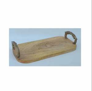 Bandeja de servicio de madera de acacia decorativa de estilo moderno para Bodas de Ramadán fabricada exportada por Professional Wood Tray Company - Product Image 2