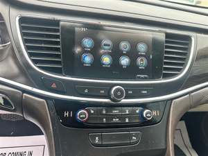 BUICK USADO-LACROSSE-ESENCIA-FWD-LISTO PARA -- ENVÍO-PUERTA A PUERTA-ENTREGA - Product Image 4