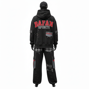 Survêtement en molleton de coton premium pour femmes, noir, design à panneaux usés, broderie personnalisée, logo en chenille, taille plus - Product Image 2