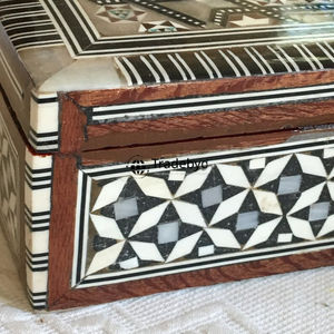 Caja de Recuerdos de Diseño con Incrustaciones de Resina MDF, Patrón Floral Grabado, Elegante, de Primera Calidad, Decoración de Lujo, Regalo para el Día de Acción de Gracias - Product Image 5