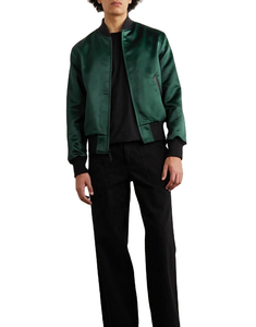 Chaqueta Universitaria de Satén Personalizada de Alta Calidad para Hombre, Fabricada en Pakistán con Bordado y Parches, Chaqueta de Satén Personalizada para Hombre - Product Image 3