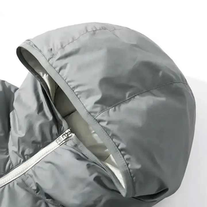 Chaqueta acolchada de invierno personalizable con capucha y logotipo frontal con cuello levantado para hombre al por mayor, cálida y transpirable para exteriores de alta calidad - Product Image 3