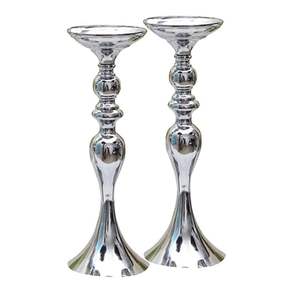 Grand bougeoir décoratif de Noël en métal fait à la main, bougeoir poli brillant doré - Product Image 1