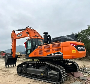 รถขุดตีนตะขาบ Develon DX500HD ขนาด 50.5 ตัน สำหรับงานหนัก ขุดเจาะเหมือง กำลังสูง เหมาะสำหรับงานก่อสร้างขนาดใหญ่ เช่น งานขุดดินในเหมืองหิน - Product Image 2