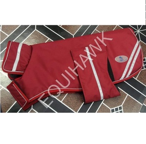 เสื้อโค้ทสุนัขระบายอากาศได้ดีพรมสุนัขกันน้ำมีฮู้ดพิมพ์ลายขนหัวเตียงสำหรับสุนัขออกแบบได้ตามต้องการผู้ผลิตในอินเดีย - Product Image 1