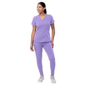 Uniforme de Enfermera de Hospital de Moda Personalizado 2026, Uniformes Médicos Elásticos y Suaves para Personal de Hospital, Logotipo Personalizado - Product Image 1