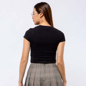 Camiseta Corta de Moda para Mujer, Diseño Nuevo OEM 2026, Manga Corta, Lisa, Informal, Ropa de Calle - Product Image 2