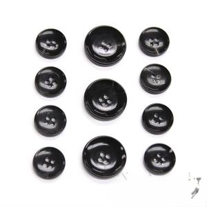 Botón Natural de Cuerno de Búfalo al por Mayor, Acabado en Blanco para Accesorios de Ropa, Alta Calidad - Product Image 2