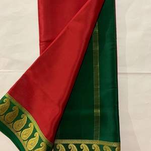 Hermoso Sari de seda con hermoso borde Jari - Product Image 5