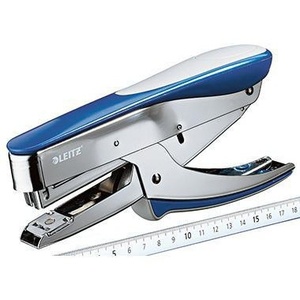 เครื่องเย็บกระดาษ Leitz 24/6 26/6 กันน้ำ ทำจากโลหะ/พลาสติก เย็บได้ 30 แผ่น (80 กรัม/ตารางเมตร) แบบยึดแน่น/ปลดออกได้ สำหรับใช้ในสำนักงาน - Product Image 1