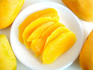 Dried mango HIGH QUALITY PRODUCT in VIET NAM With 100g <b>Bag</b> - Product Image 6