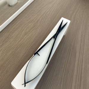 Ciseaux de coupe de sourcils de précision en acier inoxydable droits de 5 pouces pointus ressort à bord croisé personnalisé léger - Product Image 3