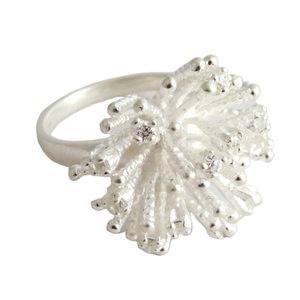 Lovely Flower White <b>CZ</b> Sterling Silver <b>Rings</b> Trendy Bezel Setting Wedding Engagement Gift Jewelry Wholesale - Product Image 1
