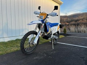 NOUVEAU TOP 2026 Husqvarna FE 350s Heritage Nouvelle <span class=keywords><strong>Moto</strong></span> Dual Sport - Product Image 5