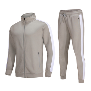 Trajes de Jogger personalizados de alta calidad para hombre 2024, buen diseño, temporada de invierno, ropa deportiva de talla grande, servicio OEM, chándales de jogging en blanco - Product Image 5