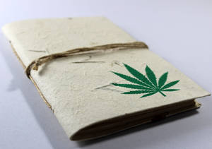 Carnet à couverture souple, fabriqué à la main dans le style antique Bahi-Khata, avec une ficelle en jute pour se l'enrouler autour comme fermeture. - Product Image 6