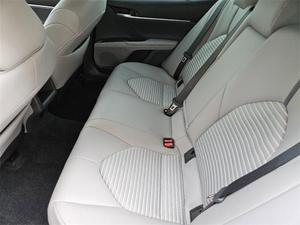 VEHÍCULO USADO 2024 TOYOTA CAMRY HYBRID SE 11,704 KM 100HP 5 CILINDROS 4 CILINDROS Gasolina V6 DIÉSEL Transmisión AUTOMÁTICA - Product Image 3