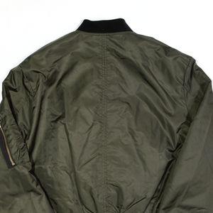 Chaqueta Bomber de Lona con Capucha para Hombre, con Logotipo Frontal, Premium, Impermeable, Ecológica, Estilo Béisbol y Motociclista - Product Image 5