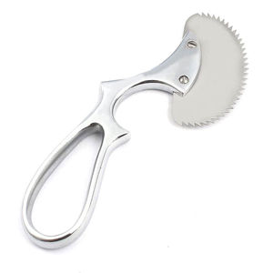 Sierra Ósea Angulada Manual de Acero Inoxidable de Alta Calidad Engel de 6 Pulgadas, Instrumentos Quirúrgicos con Certificación CE para Ortopedia y Veterinaria - Product Image 1